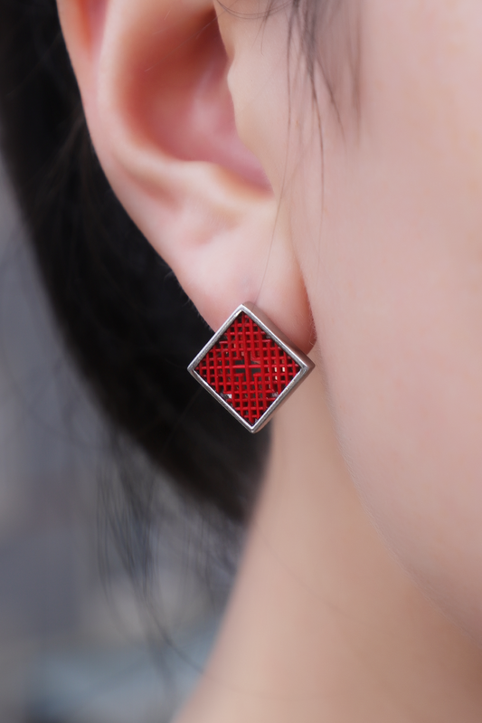 Mini Lattice Stud