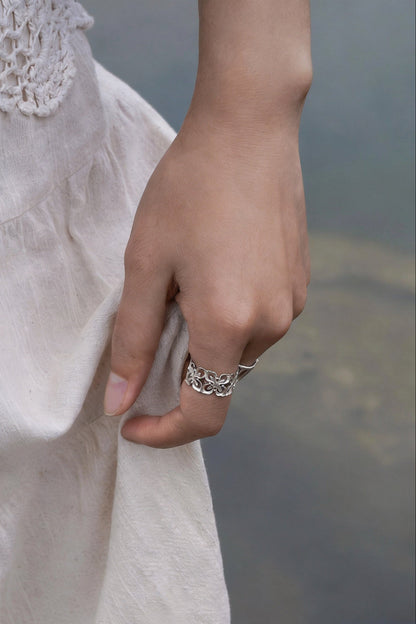 Persimmon Calyx Ring