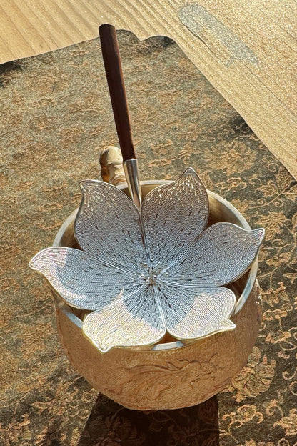 The Serene Bloom Tea Strainer(Customized)