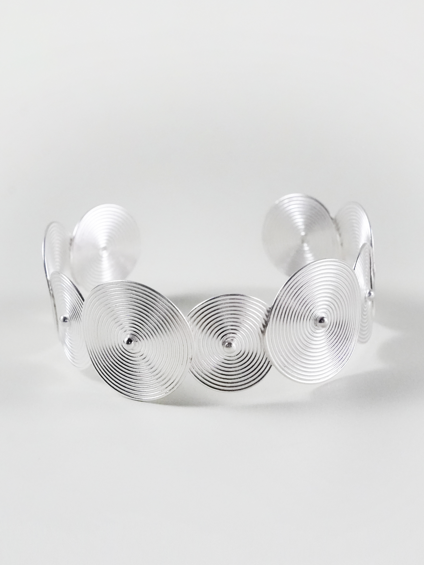 Vortex Surge Cuff