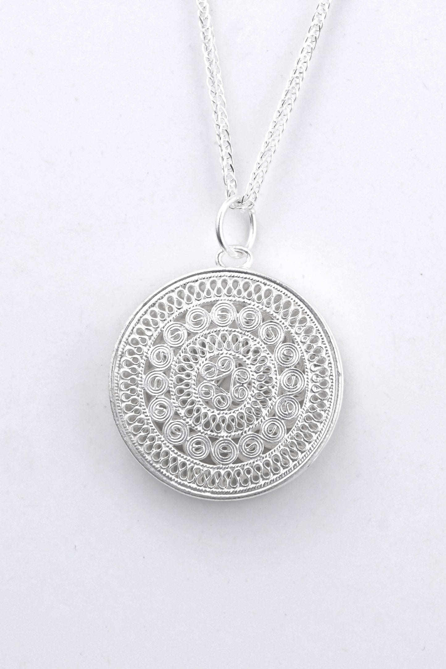 The Solis Rhythm Drum Medallion